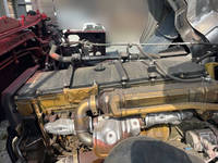 三菱ふそうスーパーグレートスクラップ運搬車大型（10t）[写真27]