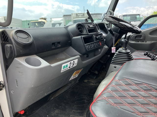 日野デュトロ高所作業車小型（2t・3t）[写真31]