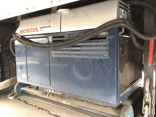 日野レンジャーその他の形状増トン（6t・8t）[写真23]