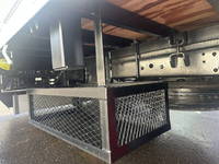 三菱ふそうファイターセルフクレーン3段中型（4t）[写真14]