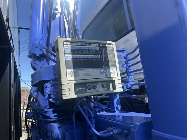 三菱ふそうファイターセルフクレーン3段中型（4t）[写真29]