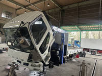 三菱ふそうファイターセルフクレーン3段中型（4t）[写真07]