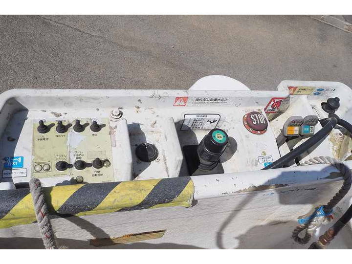 日野デュトロ高所作業車小型（2t・3t）[写真32]