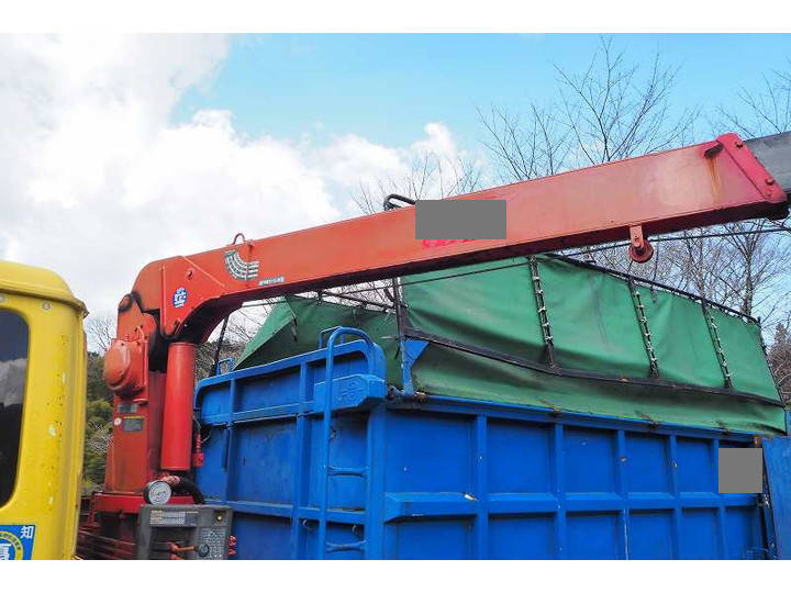 UDトラックスコンドル深ダンプ（土砂禁ダンプ）中型（4t）[写真16]