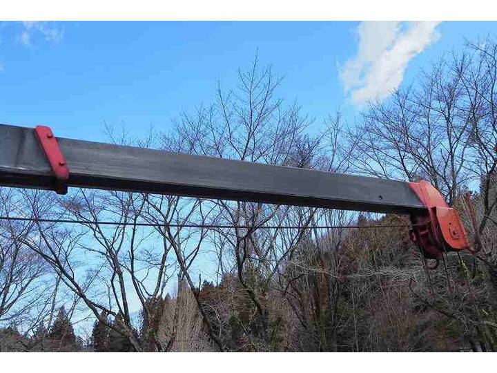 UDトラックスコンドル深ダンプ（土砂禁ダンプ）中型（4t）[写真18]