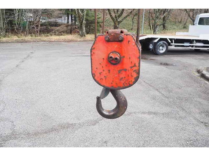 UDトラックスコンドル深ダンプ（土砂禁ダンプ）中型（4t）[写真19]