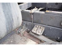 UDトラックスコンドル深ダンプ（土砂禁ダンプ）中型（4t）[写真25]