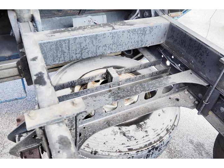 UDトラックスコンドル深ダンプ（土砂禁ダンプ）中型（4t）[写真26]