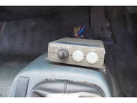 UDトラックスコンドル深ダンプ（土砂禁ダンプ）中型（4t）[写真41]