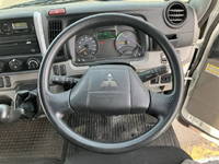 三菱ふそうキャンターアルミバン小型（2t・3t）[写真38]