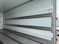 日野レンジャー冷凍車（冷蔵車）中型（4t）[写真10]