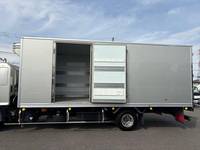 日野レンジャー冷凍車（冷蔵車）中型（4t）[写真12]