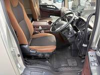 日野レンジャー冷凍車（冷蔵車）中型（4t）[写真18]