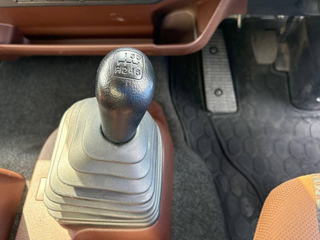 日野レンジャー冷凍車（冷蔵車）中型（4t）[写真20]