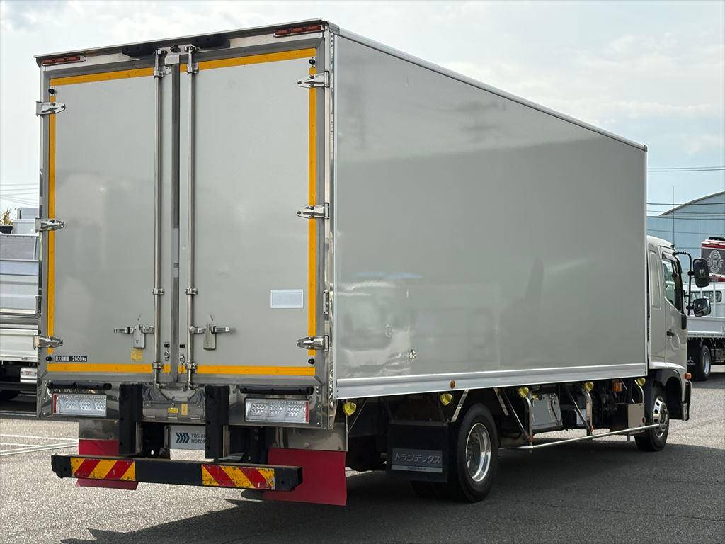 日野レンジャー冷凍車（冷蔵車）中型（4t）[写真04]