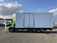 UDトラックスコンドル冷凍車（冷蔵車）中型（4t）[写真05]