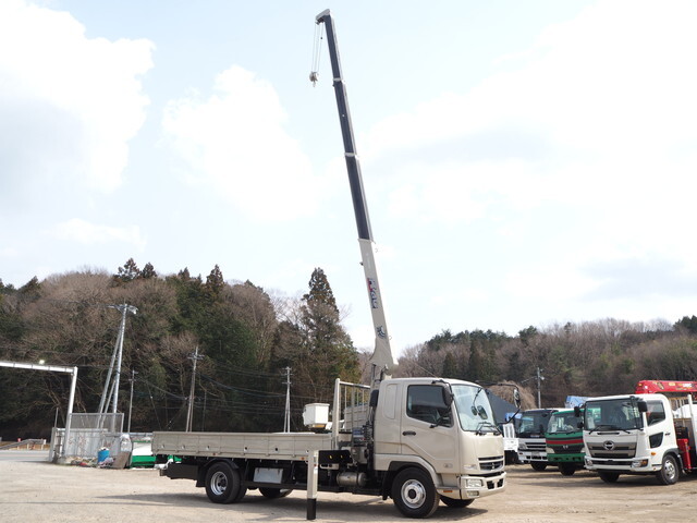 三菱ふそうファイタークレーン4段中型（4t）[写真12]