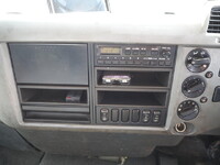 三菱ふそうファイタークレーン4段中型（4t）[写真33]