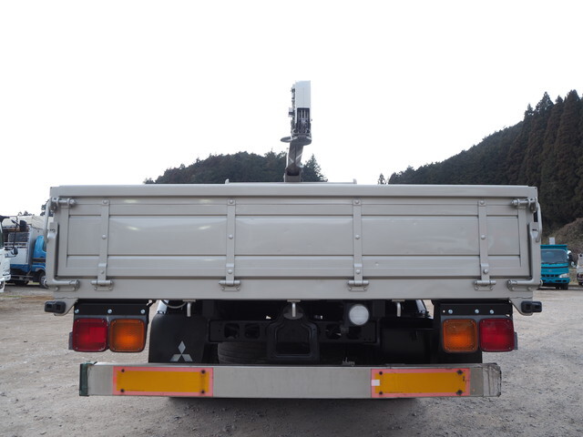 三菱ふそうファイタークレーン4段中型（4t）[写真08]