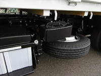 三菱ふそうキャンター平ボディ小型（2t・3t）[写真21]