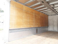 日野レンジャーアルミウイング中型（4t）[写真10]