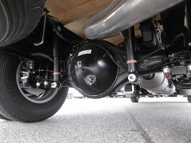 三菱ふそうキャンター平ボディ小型（2t・3t）[写真19]