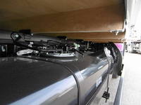 三菱ふそうキャンター平ボディ小型（2t・3t）[写真22]