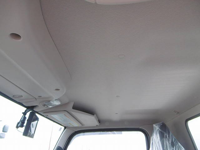 三菱ふそうキャンターダンプ小型（2t・3t）[写真13]