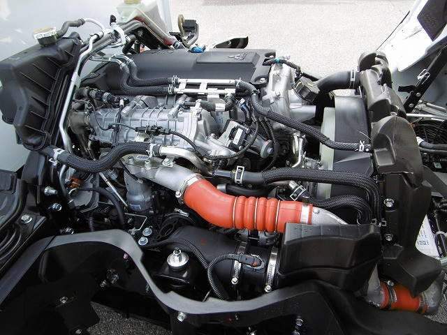 三菱ふそうキャンターダンプ小型（2t・3t）[写真15]