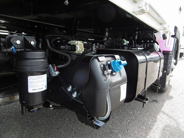 三菱ふそうキャンターダンプ小型（2t・3t）[写真18]