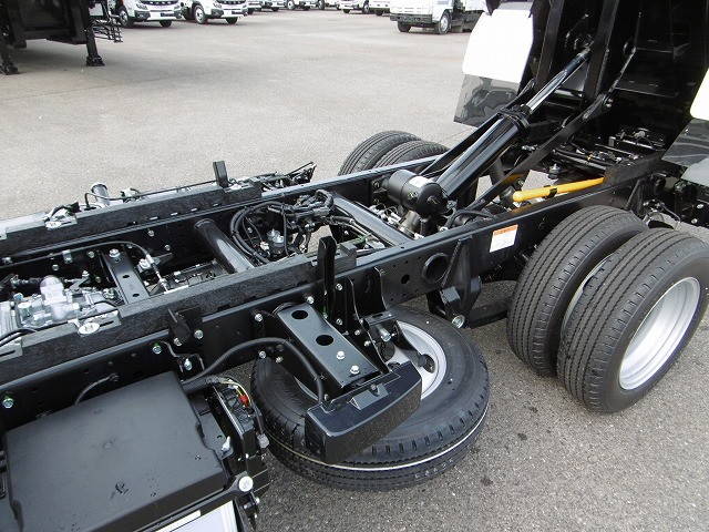 三菱ふそうキャンターダンプ小型（2t・3t）[写真22]