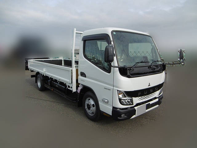 三菱ふそうキャンター平ボディ小型（2t・3t）[写真01]