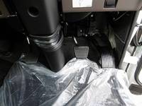 三菱ふそうキャンター平ボディ小型（2t・3t）[写真06]