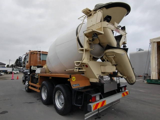 いすゞギガミキサー車（コンクリートミキサー）大型（10t）[写真02]
