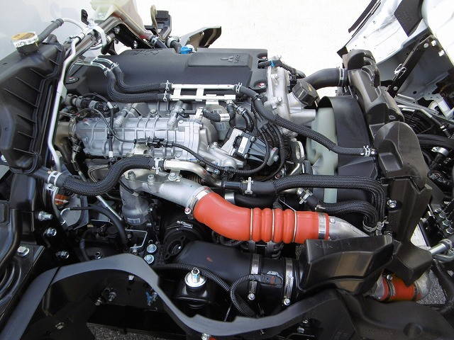 三菱ふそうキャンターダンプ小型（2t・3t）[写真18]