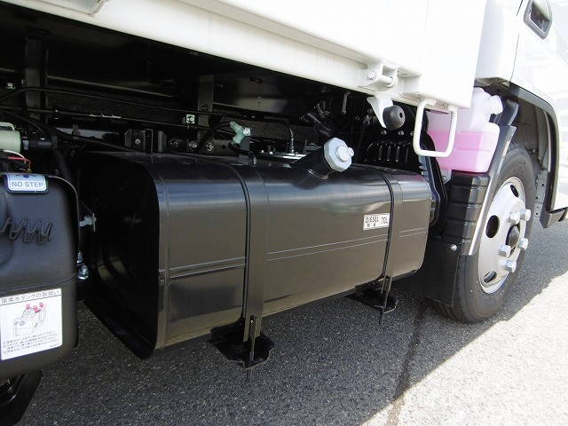 三菱ふそうキャンターダンプ小型（2t・3t）[写真20]