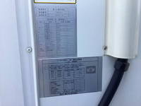 三菱ふそうキャンターガッツ冷凍車（冷蔵車）小型（2t・3t）[写真15]