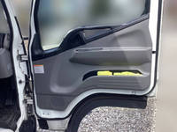 三菱ふそうキャンターガッツ冷凍車（冷蔵車）小型（2t・3t）[写真23]