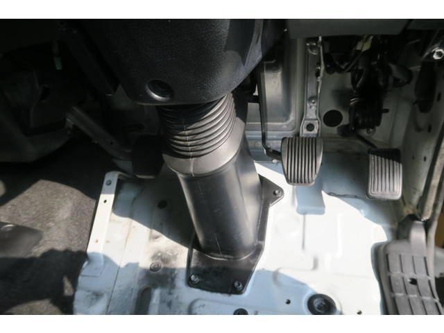 日野レンジャー冷凍車（冷蔵車）中型（4t）[写真14]