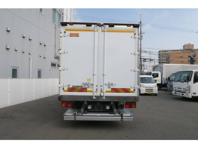 日野レンジャー冷凍車（冷蔵車）中型（4t）[写真02]