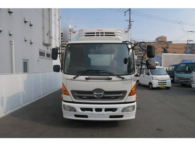 日野レンジャー冷凍車（冷蔵車）中型（4t）[写真05]