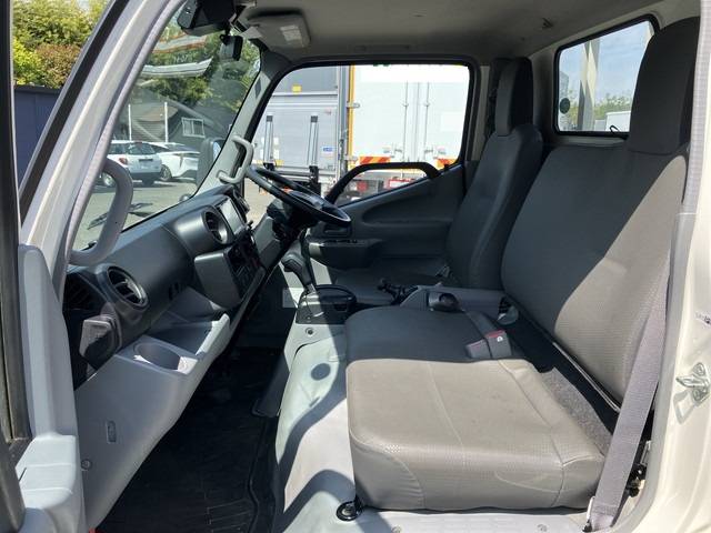 トヨタダイナ平ボディ小型（2t・3t）[写真31]