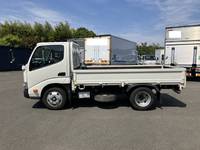 トヨタダイナ平ボディ小型（2t・3t）[写真05]