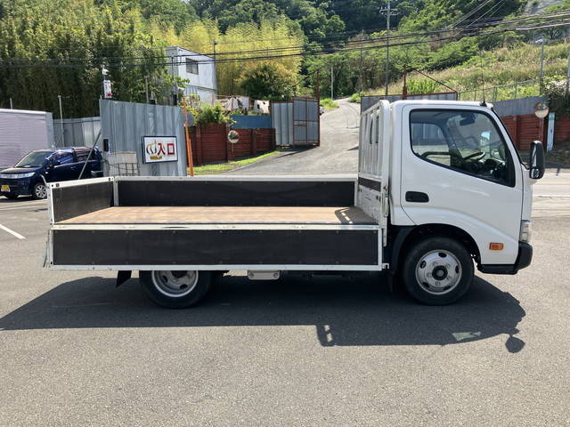 トヨタダイナ平ボディ小型（2t・3t）[写真08]