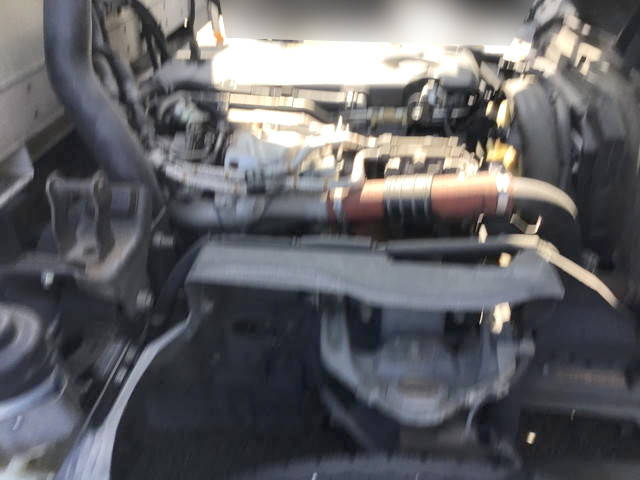 いすゞエルフ冷凍車（冷蔵車）小型（2t・3t）[写真19]