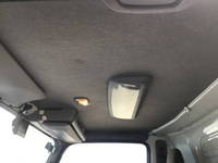 いすゞエルフ冷凍車（冷蔵車）小型（2t・3t）[写真26]