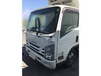 いすゞエルフ冷凍車（冷蔵車）小型（2t・3t）[写真04]