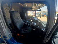 日野プロフィアセルフクレーン4段大型（10t）[写真17]