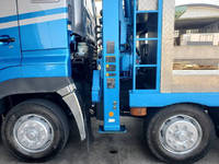 日野プロフィアセルフクレーン4段大型（10t）[写真24]