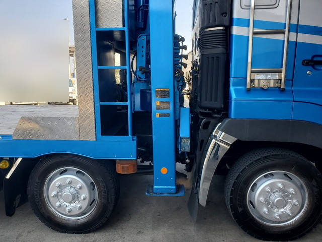 日野プロフィアセルフクレーン4段大型（10t）[写真29]